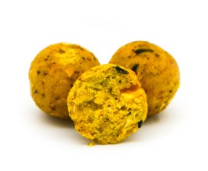 KULKI ZANĘTOWE MASSIVE BAITS ECO BOILES CITRUS 18MM 1KG