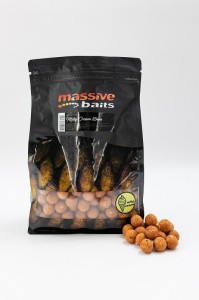 KULKI ZANĘTOWE MASSIVE BAITS SPECIAL BOILES MILKY CREAM 18MM 1KG